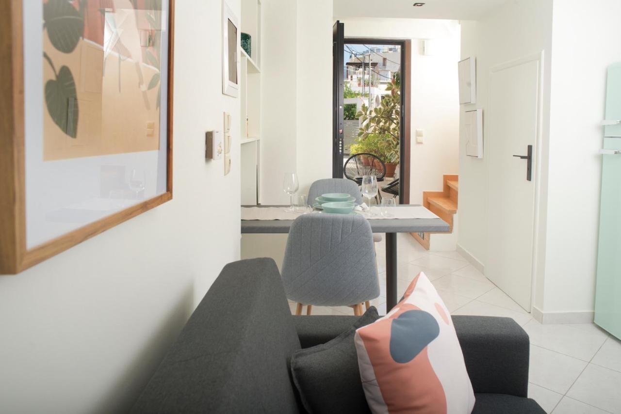 Spectacular Apartment Near Dance Hall/Center 칼라마타 외부 사진