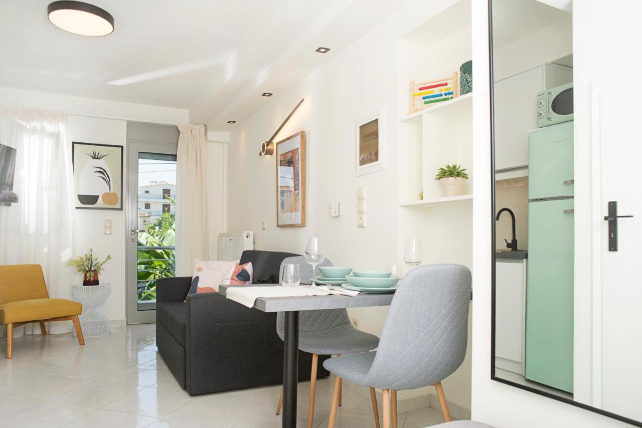 Spectacular Apartment Near Dance Hall/Center 칼라마타 외부 사진