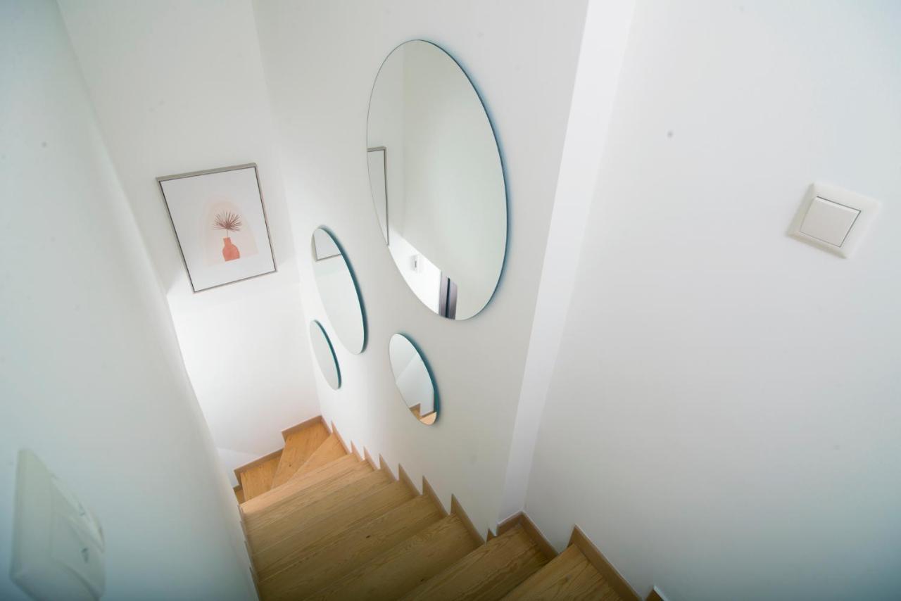 Spectacular Apartment Near Dance Hall/Center 칼라마타 외부 사진
