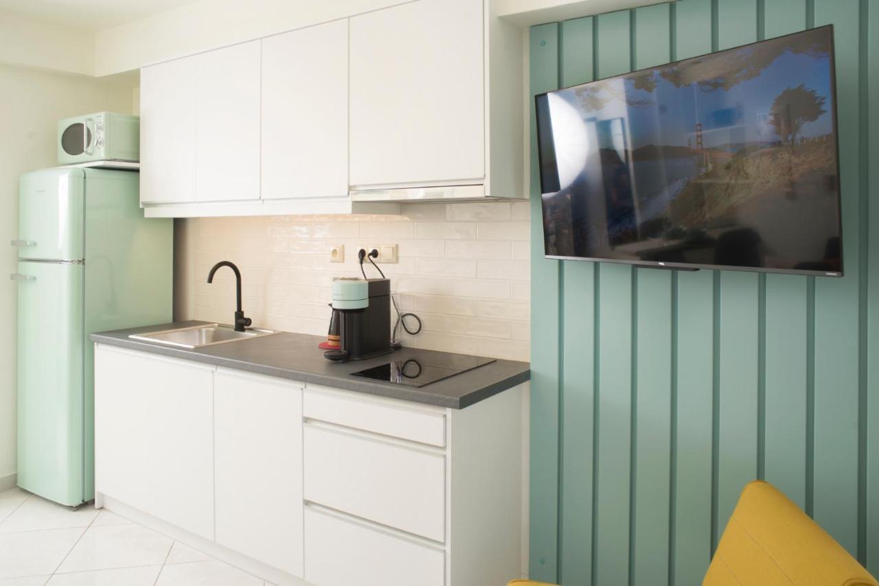 Spectacular Apartment Near Dance Hall/Center 칼라마타 외부 사진