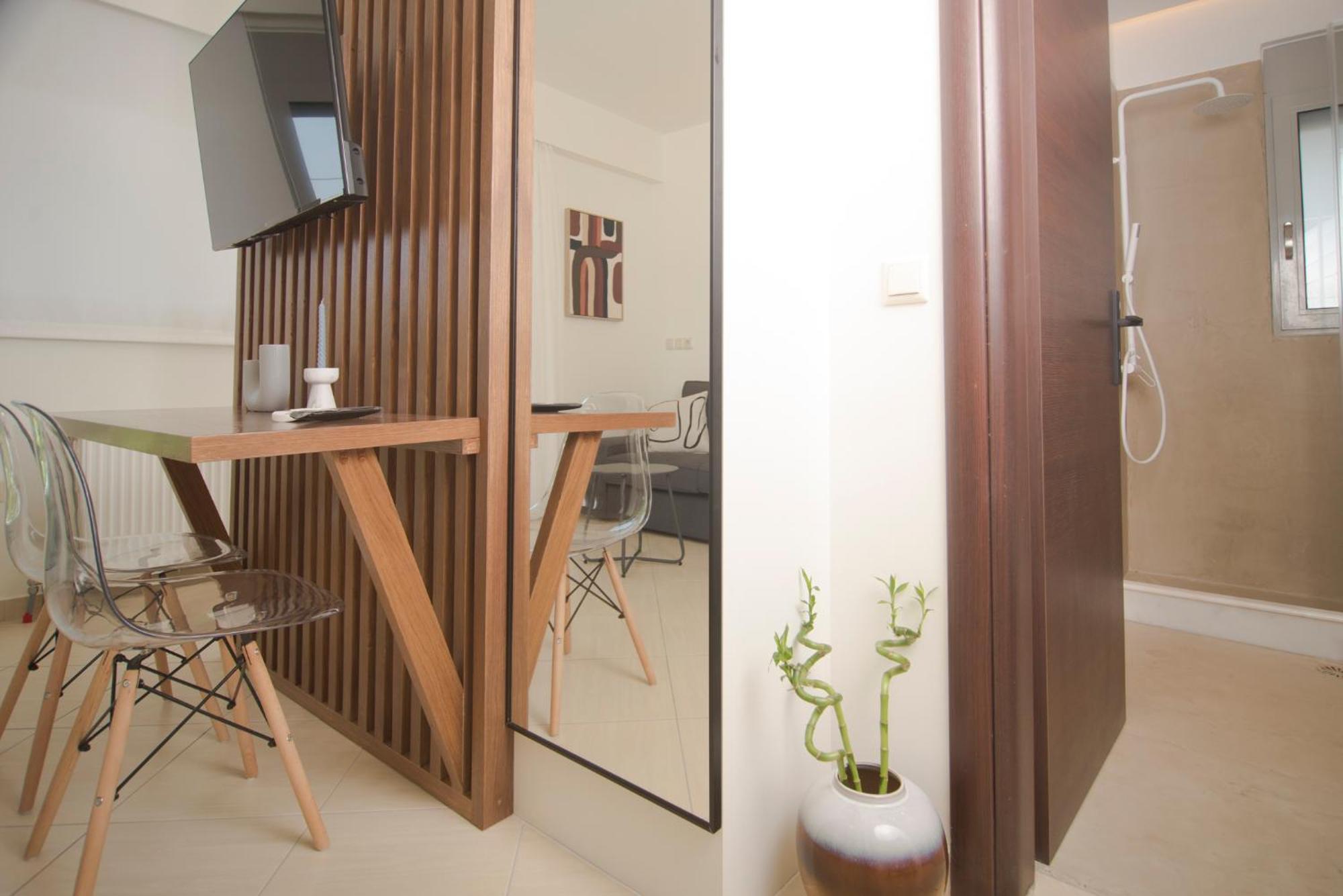 Spectacular Apartment Near Dance Hall/Center 칼라마타 외부 사진